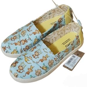 🔥HOST PICK 🔥NWT Tom's Blue Monkey Business Printed Canvas Youth Alparga